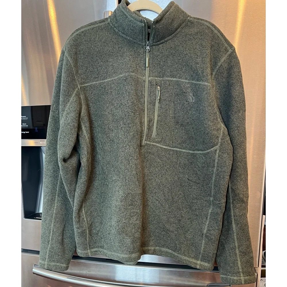 Men's Green Half-Zip‎ Sweater North Face